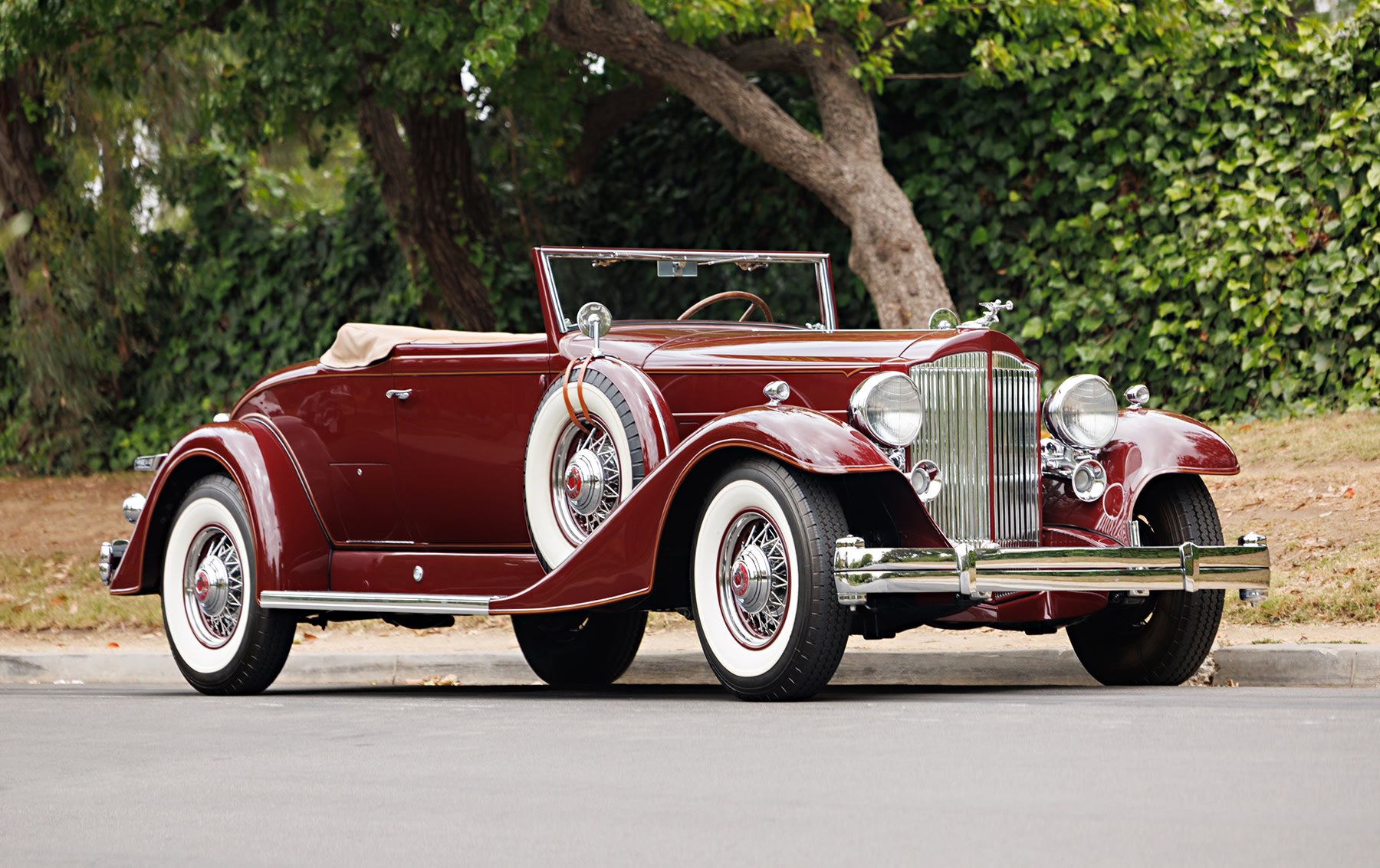 1933 Packard Twelve 1005 Coupe Roadster | Gooding Christie's